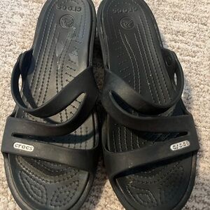 Black Crocs wedge Sandals
